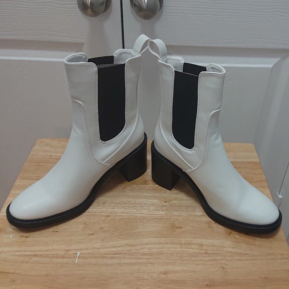 NIB Dream Pairs Diva Chunky Chelsea Platform Disco Heeled Booties 8.5 - Picture 6 of 6